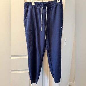 FIGS Navy Uman joggers XL